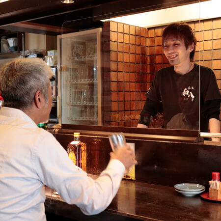 アクリル板 コロナ対策 木製レールタイプは飲食店にピッタリ